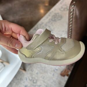 Stride Rite Toddler 7W